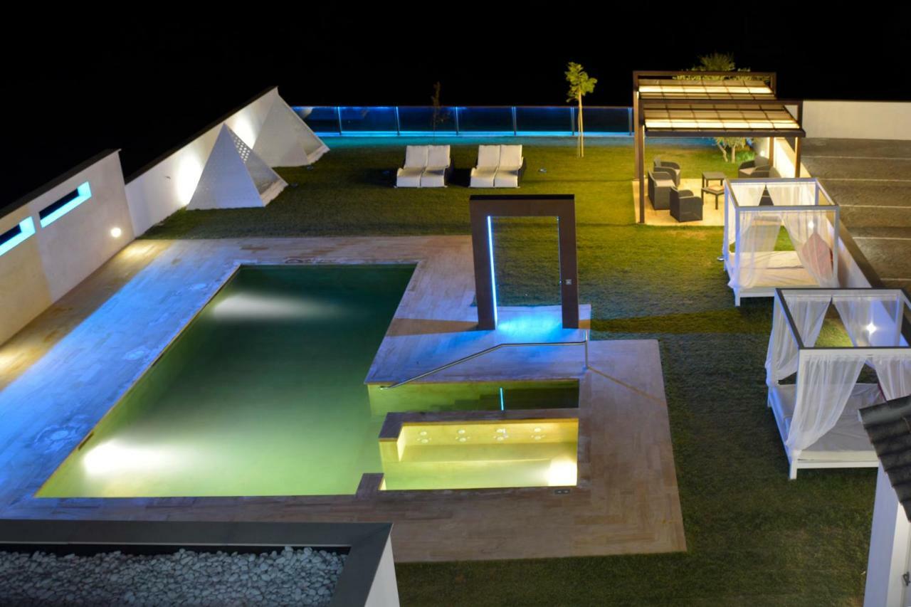 Apartamentos Turisticos El Lago Córdoba Exterior foto